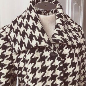 Houndstooth Coat with Oversized collar